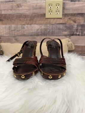 Franco Sarto Brown Faux Croc W/Wood Heel 7.5